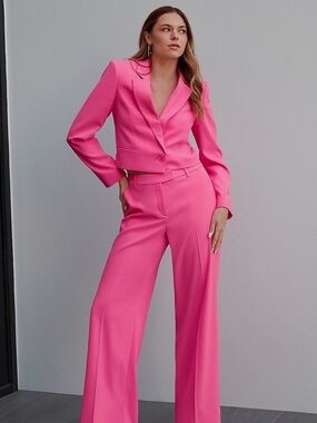 BNWT EXPRESS CROPPED PINK BLAZER SZ M